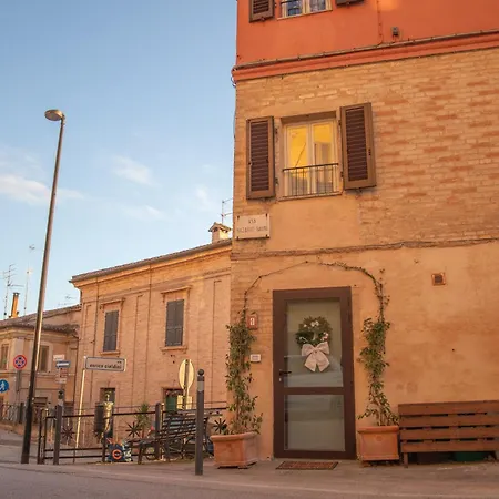 La Casetta. Feel At Home. * Castelfidardo