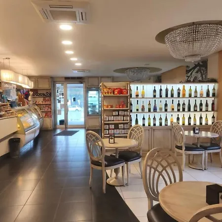 La Casetta. Feel At Home. Ferienhaus Castelfidardo