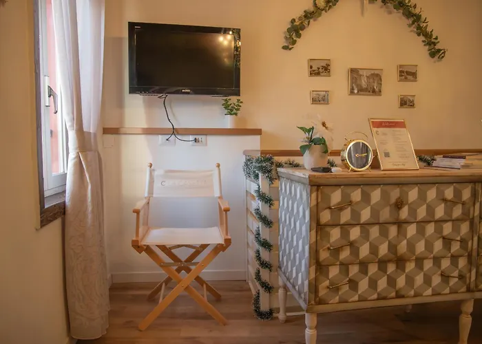 Casa vacanze La Casetta. Feel At Home. *