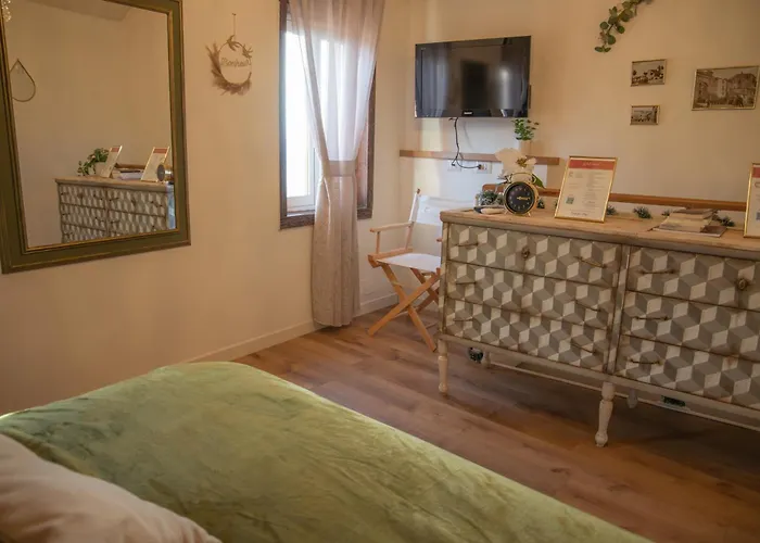 Casa vacanze La Casetta. Feel At Home.