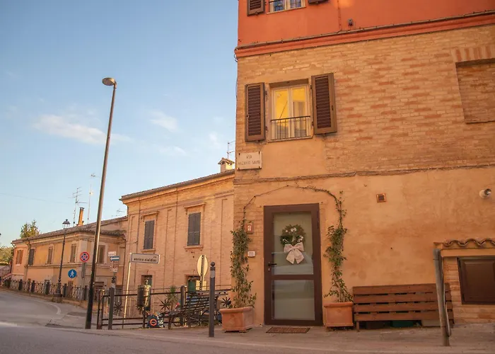 La Casetta. Feel At Home. * Castelfidardo